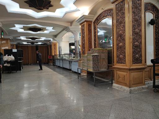 عکس رستوران شاه عبدالعظیم حسنی ری