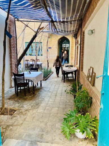 عکس کافه روزانا 