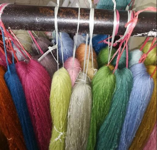 عکس ابریشم فروشی جبار