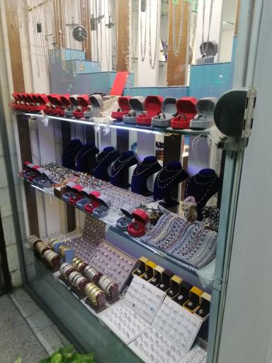 عکس تعمیرات نقره و طلا امیر