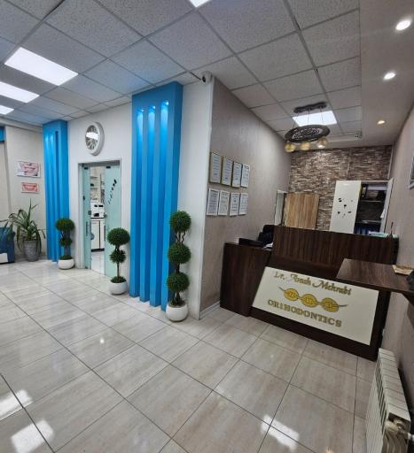 عکس دکتر آرش محرابی متخصص ارتودنسی