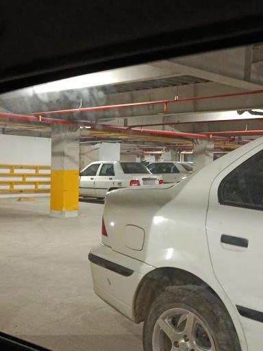 عکس پارکینگ طبقاتی بهشت