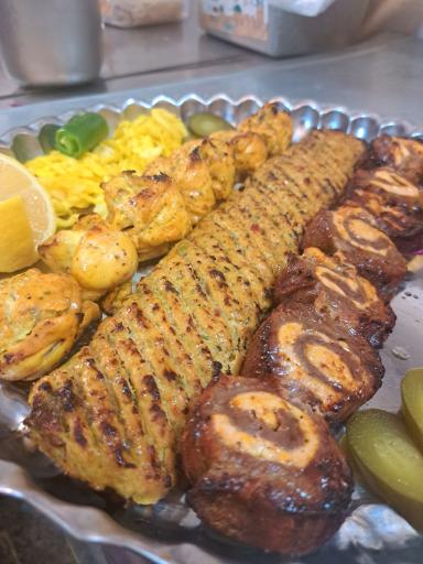 عکس غذای سنتی نیاوران