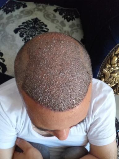 عکس کلینیک تخصصی پوست و مو الماس