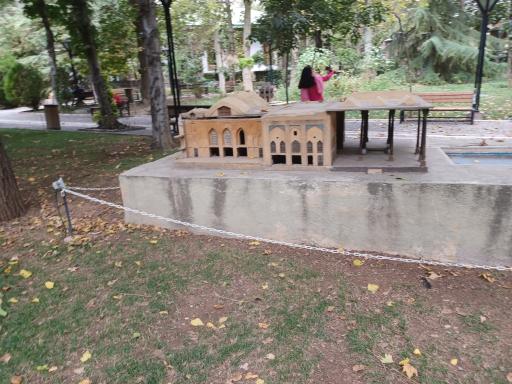 عکس باغ موزه هنر ایرانی