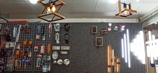 عکس الکتریکی لیراوی