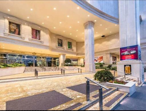 عکس مرکز خرید گالریا