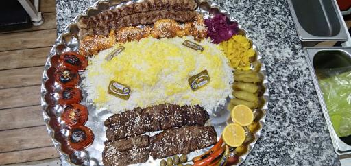 عکس عمارت رستوران سنتی بی بی گل