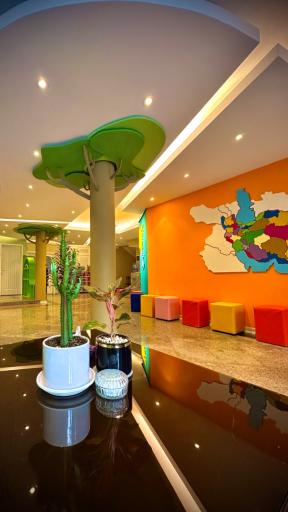 عکس دبستان دخترانه مهارت محورافق