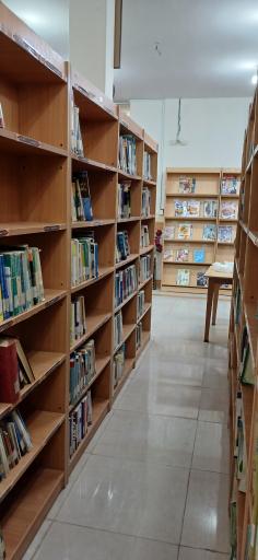 عکس کتابخانه عمومی شهدای زرگان