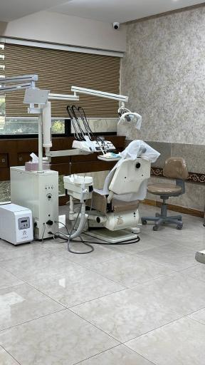 عکس دکتر خوراکیان دندانپزشک کودکان 