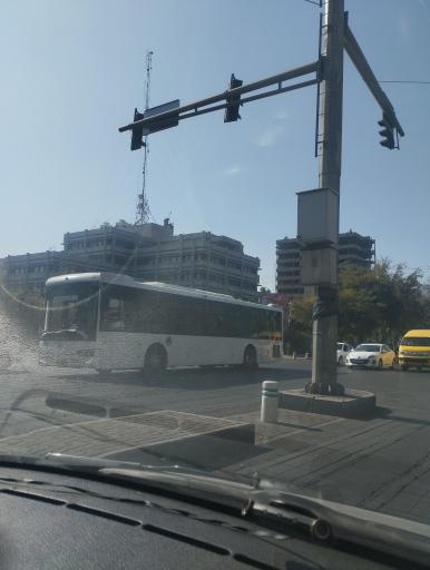 عکس تقاطع ارشاد و خیام 