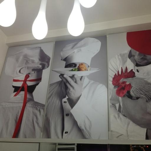 عکس مرغ سوخاری خروس