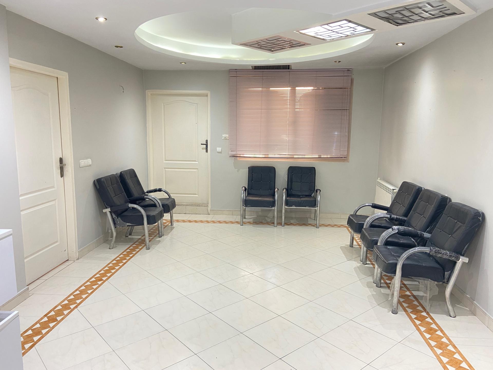 عکس کلینیک کاردرمانی و گفتاردرمانی رستا 