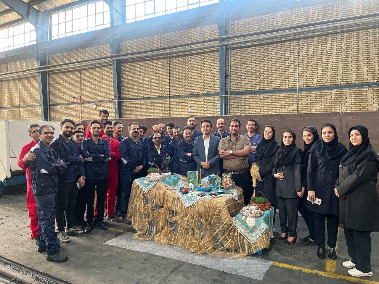 عکس صنایع هیدرولیک هنری خاوران