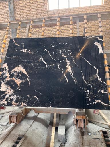 عکس سنگبری نعیم