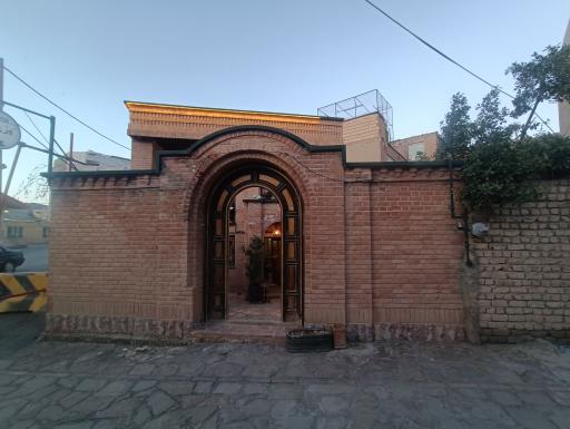 عکس کافه ماه و ماهی