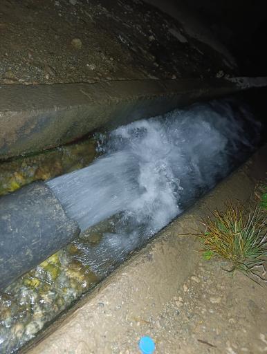 عکس چشمه کردان