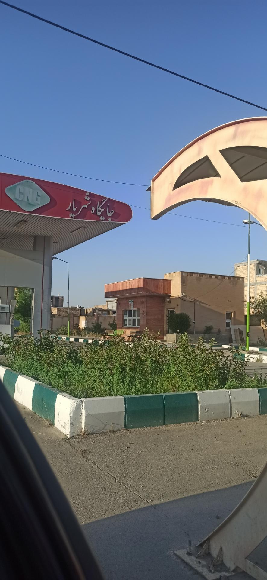 عکس پمپ گاز CNG