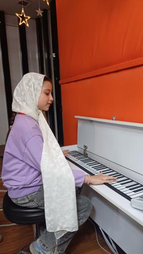 عکس شهر مشاغل کاربازیا