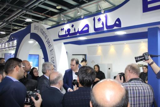 عکس شرکت مانا صنعت تدبیر اندیش سهند بنتلی