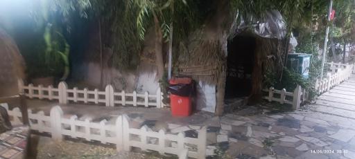 عکس باغ رستوران یلدا