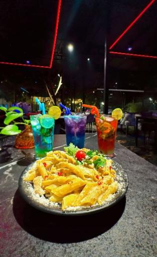 عکس کافه آرمانی 