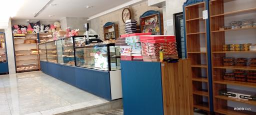 عکس نان و شیرینی شهد آسا شعبه حقانی