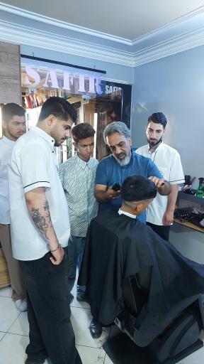 عکس آموزشگاه آرایشگری مردانه سفیر 