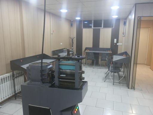عکس آموزشگاه طلا و جواهرسازی عقیق 