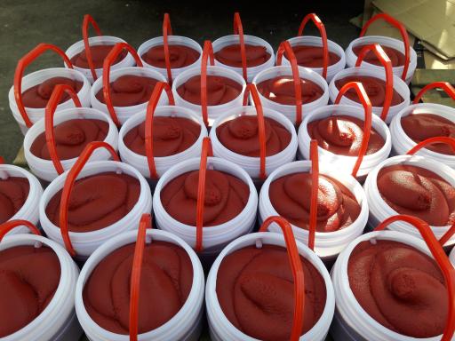 عکس رب گوجه خانگی فرشاد