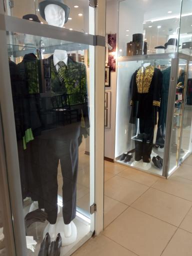 عکس موزه دکتر حسابی