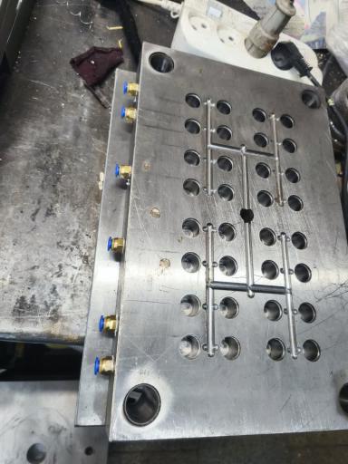 عکس خدمات CNC و قالبسازی عادلی پور