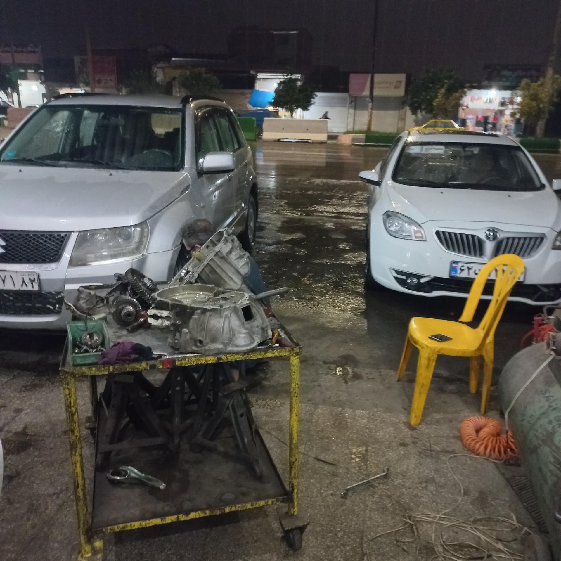 عکس تعمیرگاه خودرو های چینی درودگر