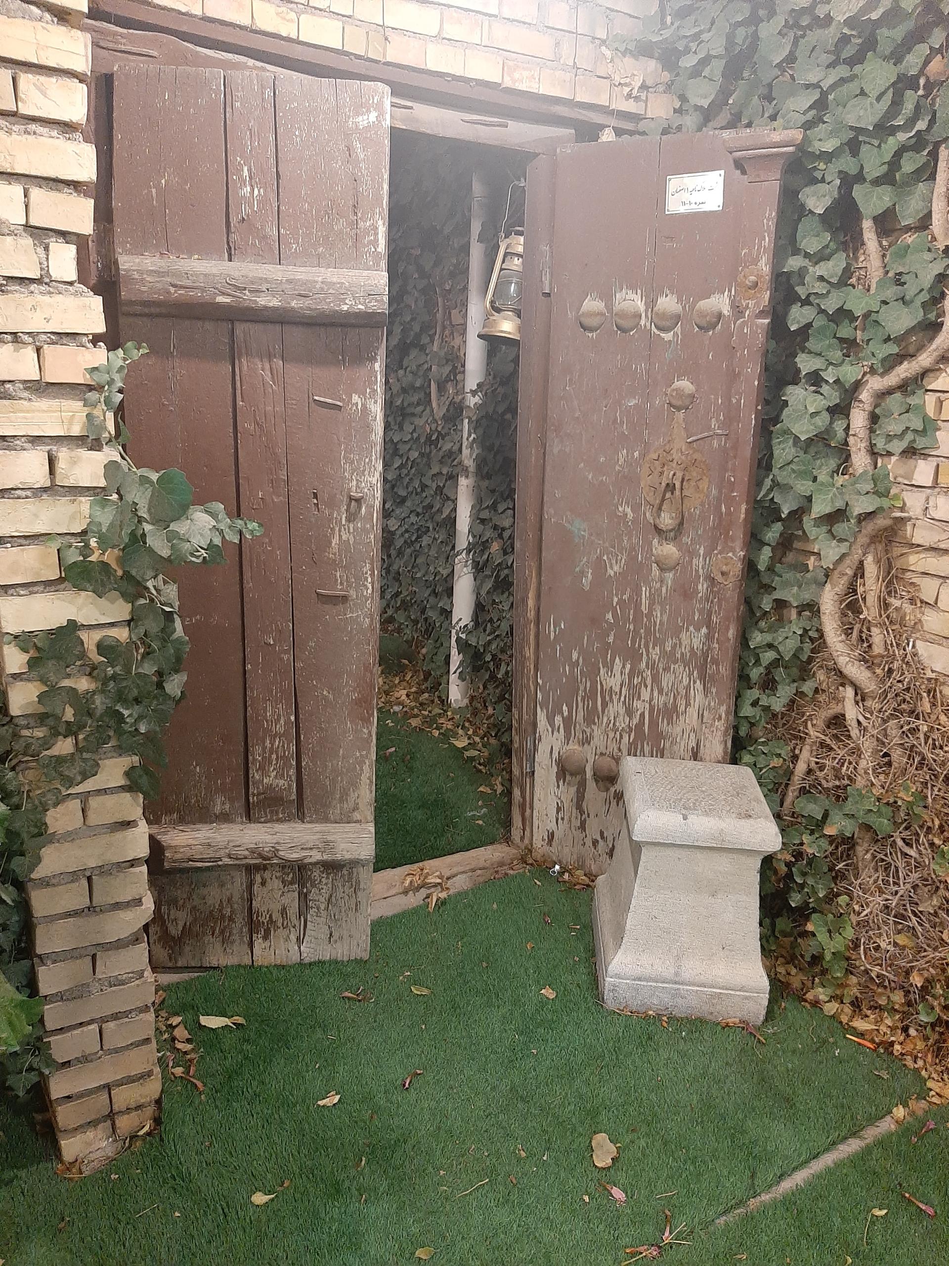 عکس باغ تالار ویلا