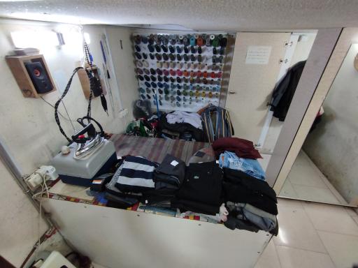 عکس تعمیرات لباس حرفه ای