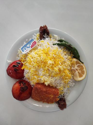 عکس رستوران میلادنور