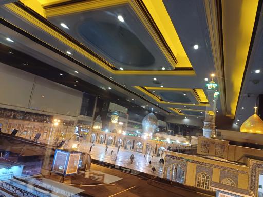 عکس رستوران میلادنور