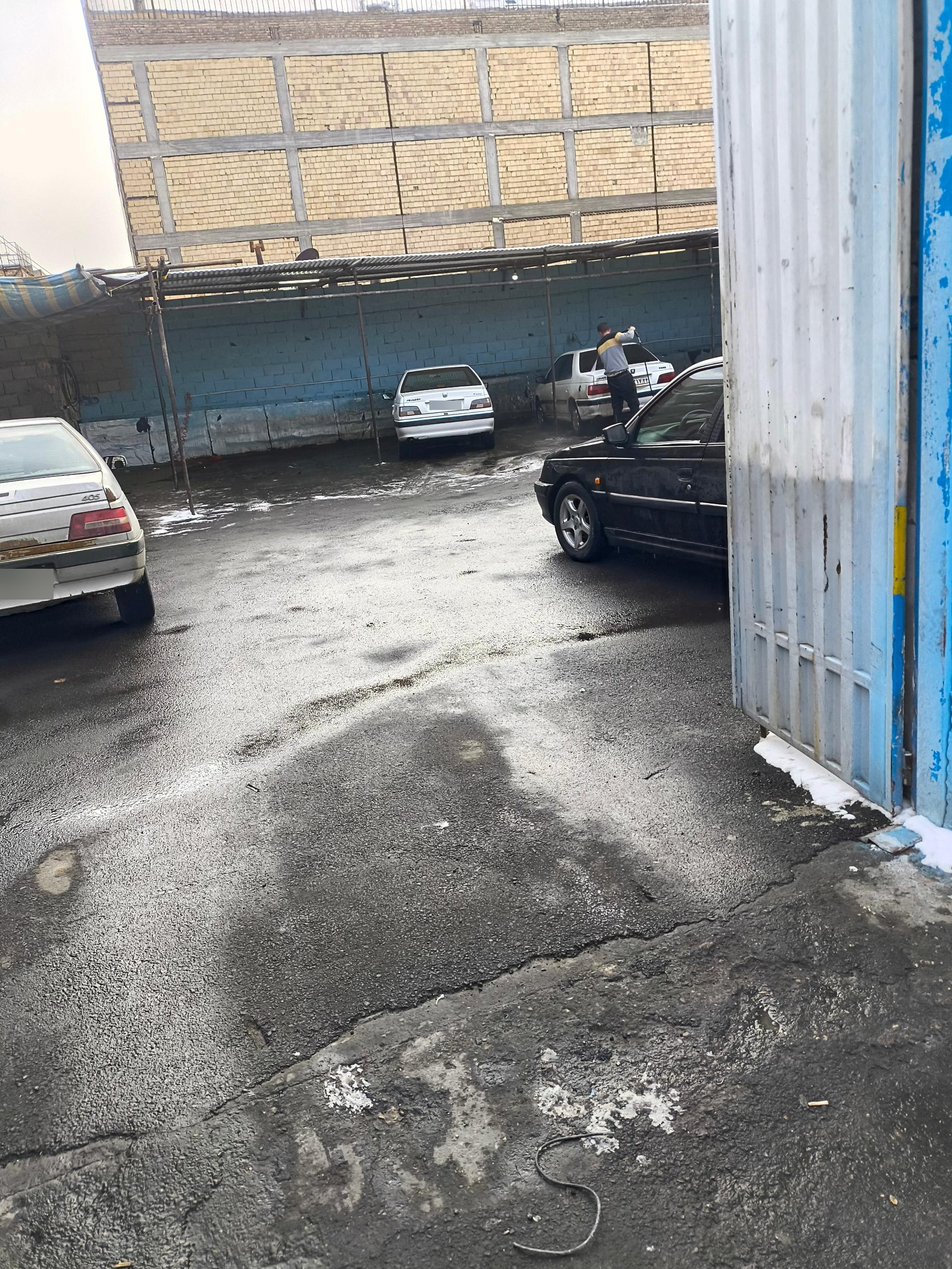 عکس کارواش قصر آبی