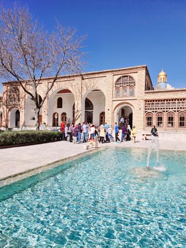 عکس عمارت آصف وزیری