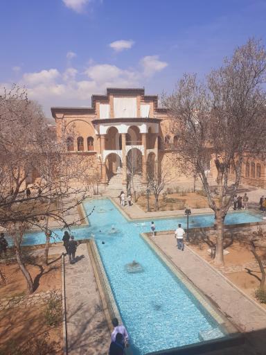 عکس عمارت آصف وزیری