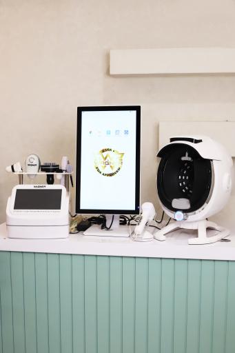 عکس آرایشی هومهر