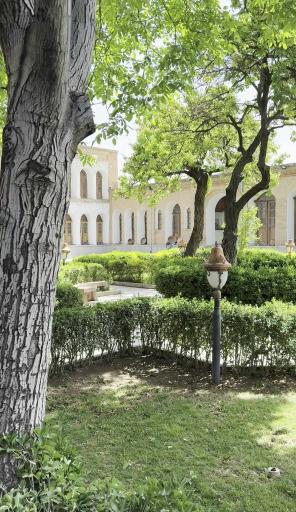 عکس عمارت آصف وزیری