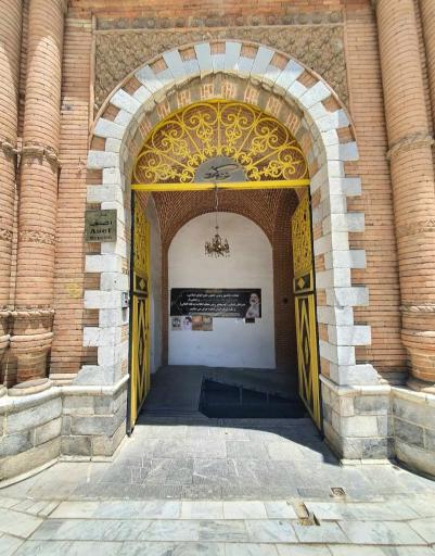 عکس عمارت آصف وزیری