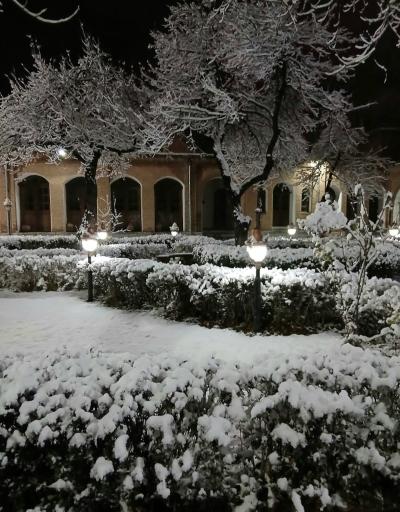 عکس عمارت آصف وزیری