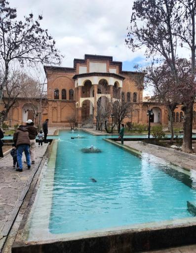 عکس عمارت آصف وزیری