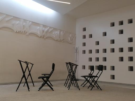 عکس نمازخانه مهر ماه