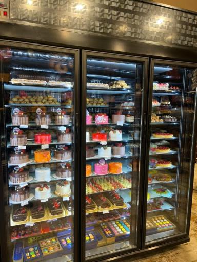 عکس نان و شیرینی قصر پاپلی (شعبه ۵)