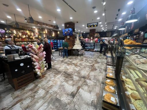 عکس نان و شیرینی قصر پاپلی (شعبه ۵)