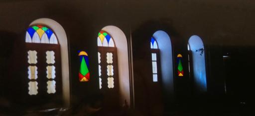 عکس عمارت قاجاری ماه گرفته